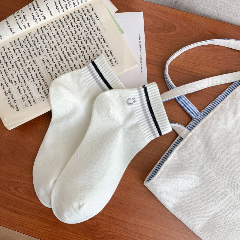 Colorful Stripe&Smile Ankle Socks