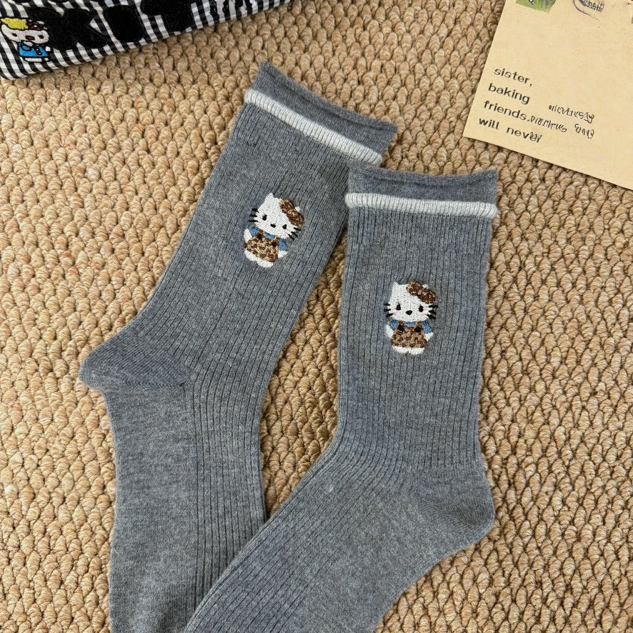 Kitty Knit Ribbed Crew Socks