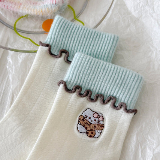 Dreamy Kitty Embroidered Crew Socks