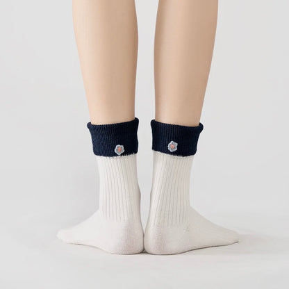 Floral Accent Non-Slip Sports Socks
