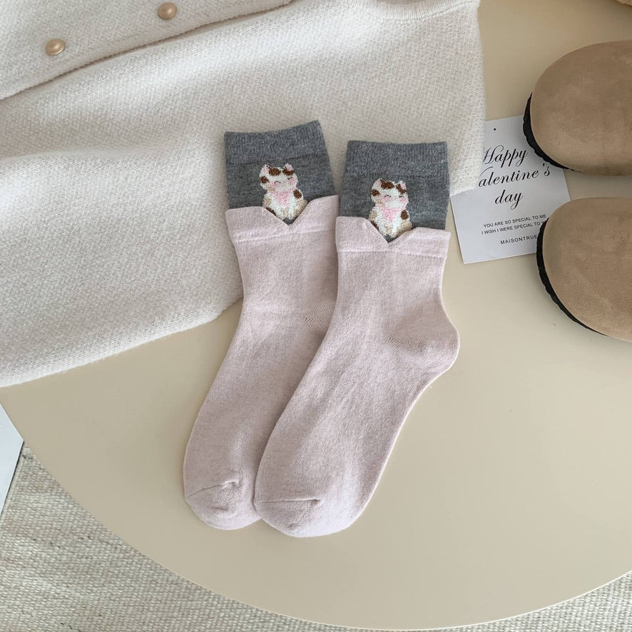 Cozy Wool Socks With Cat Disign