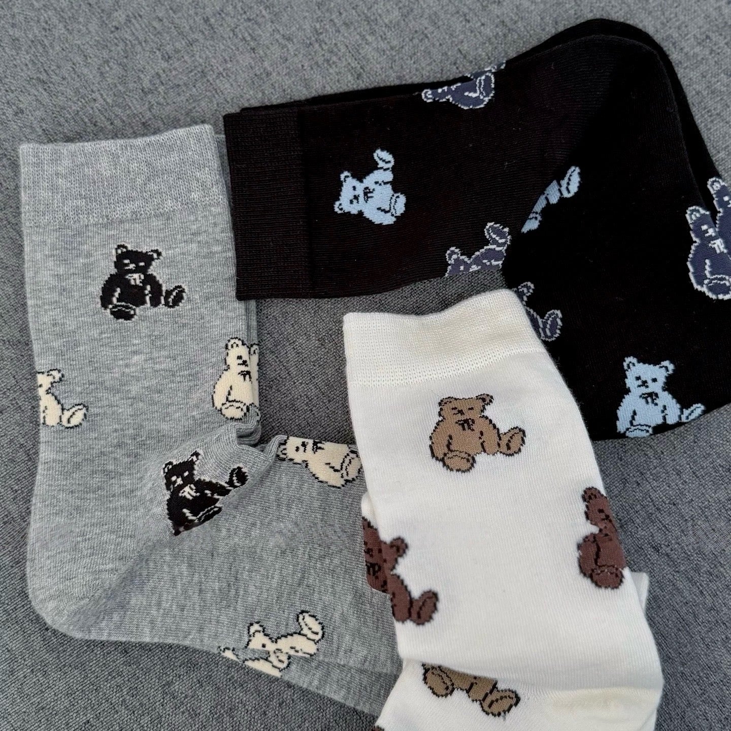 Cartoon Bear Pattern Women’s Crew Socks
