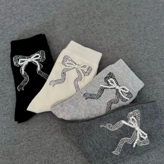 Elegant Bow Print Socks with Pearl Detail