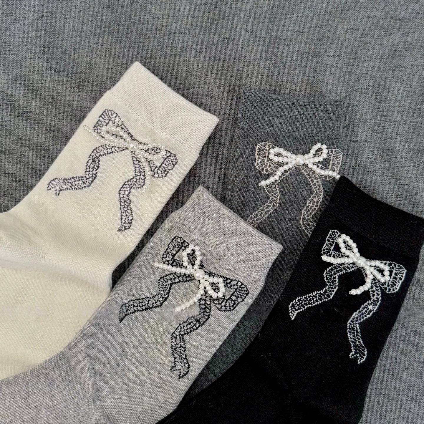 Elegant Bow Print Socks with Pearl Detail