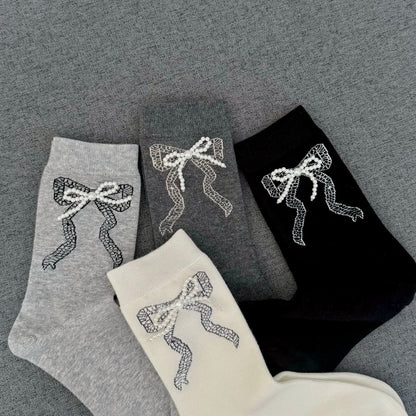 Elegant Bow Print Socks with Pearl Detail
