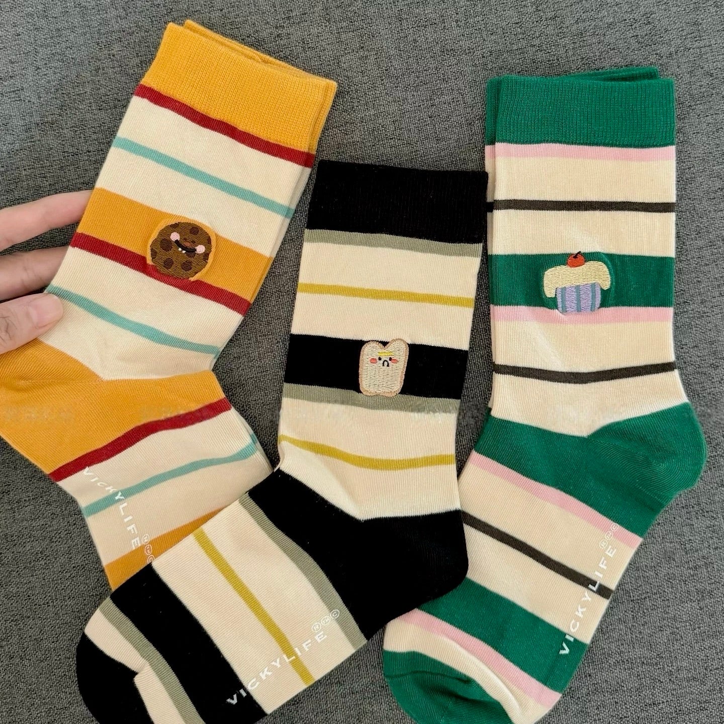 Vibrant Contrast Striped Desert Knit Socks