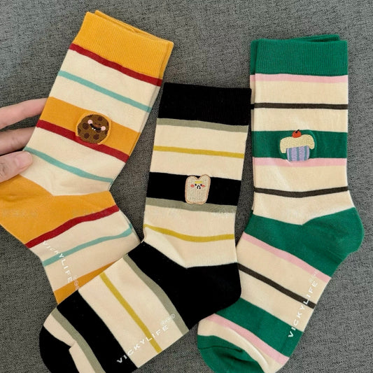 Vibrant Contrast Striped Desert Knit Socks