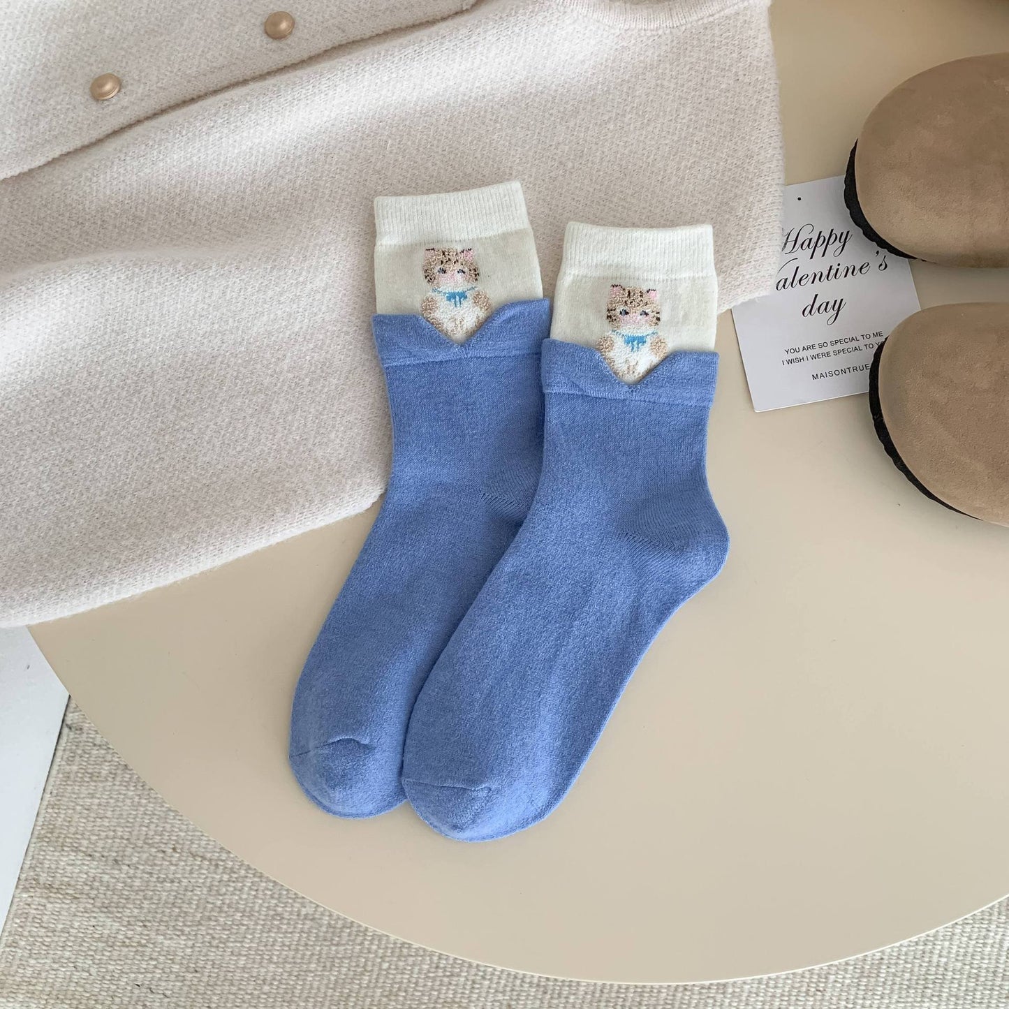 Cozy Wool Socks With Cat Disign