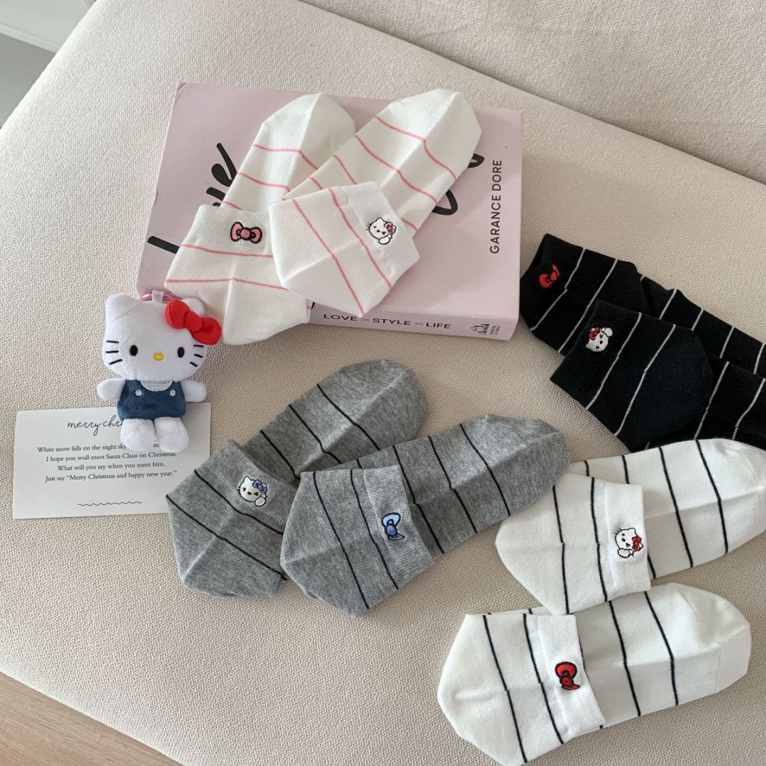 Striped Ankle Socks with Kitten Embroidery