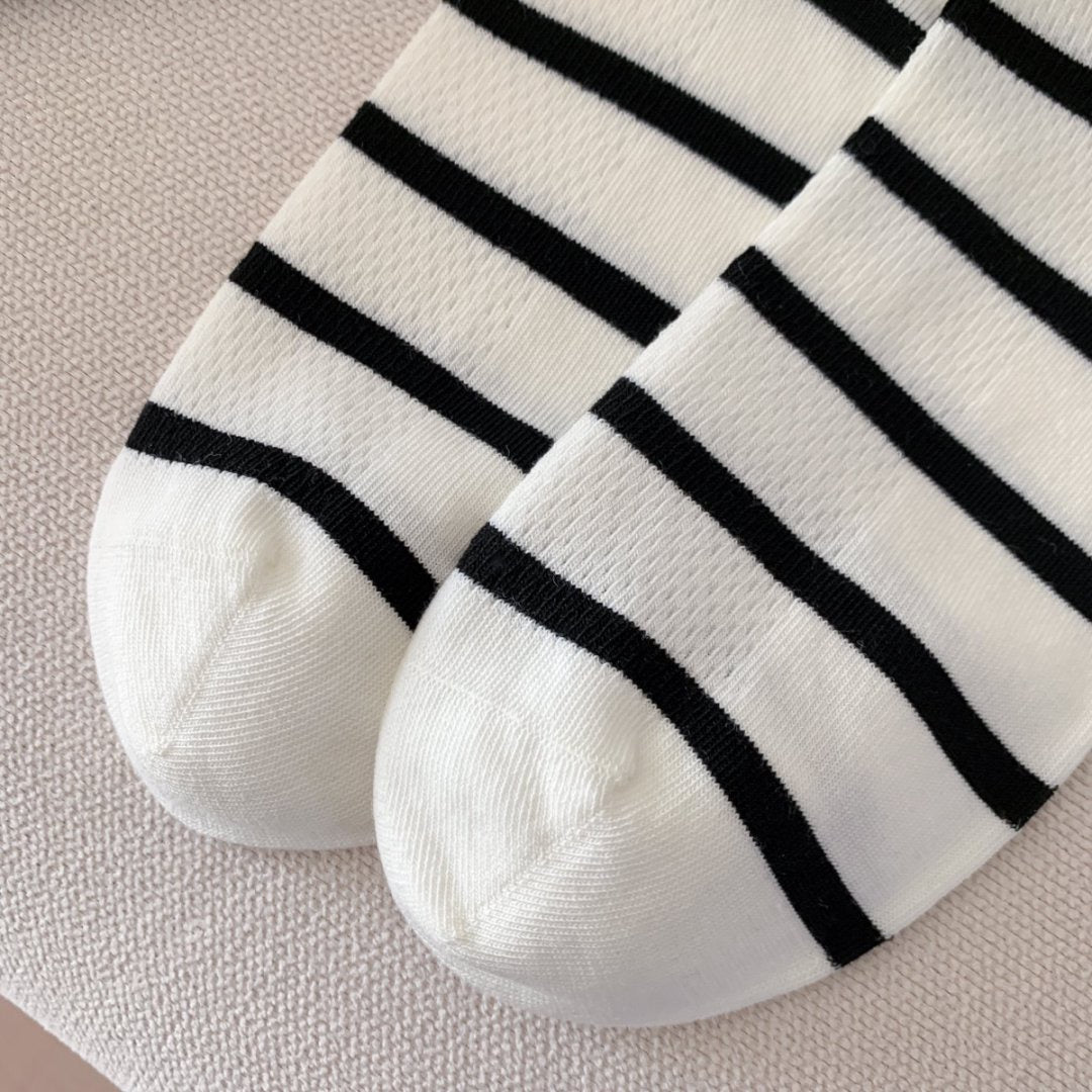 Daily Wear Striped Crew Socks