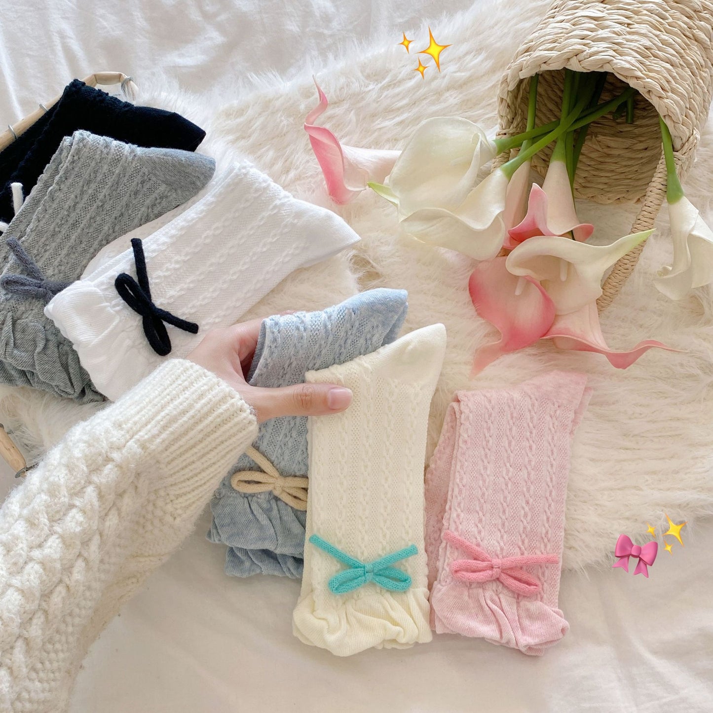 Elegant&Sweet Ruffled Crew Socks