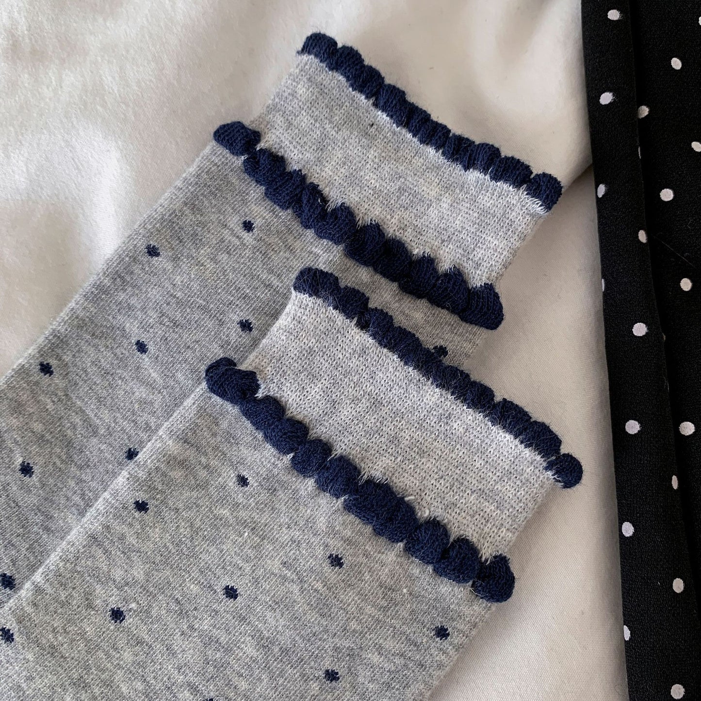 Elegant Cream&Navy Blue Crew Socks