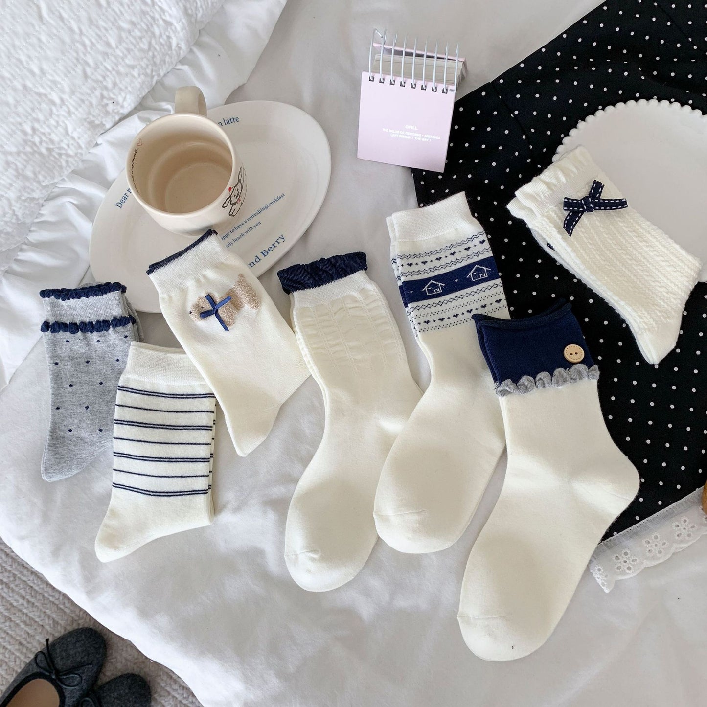 Elegant Cream&Navy Blue Crew Socks