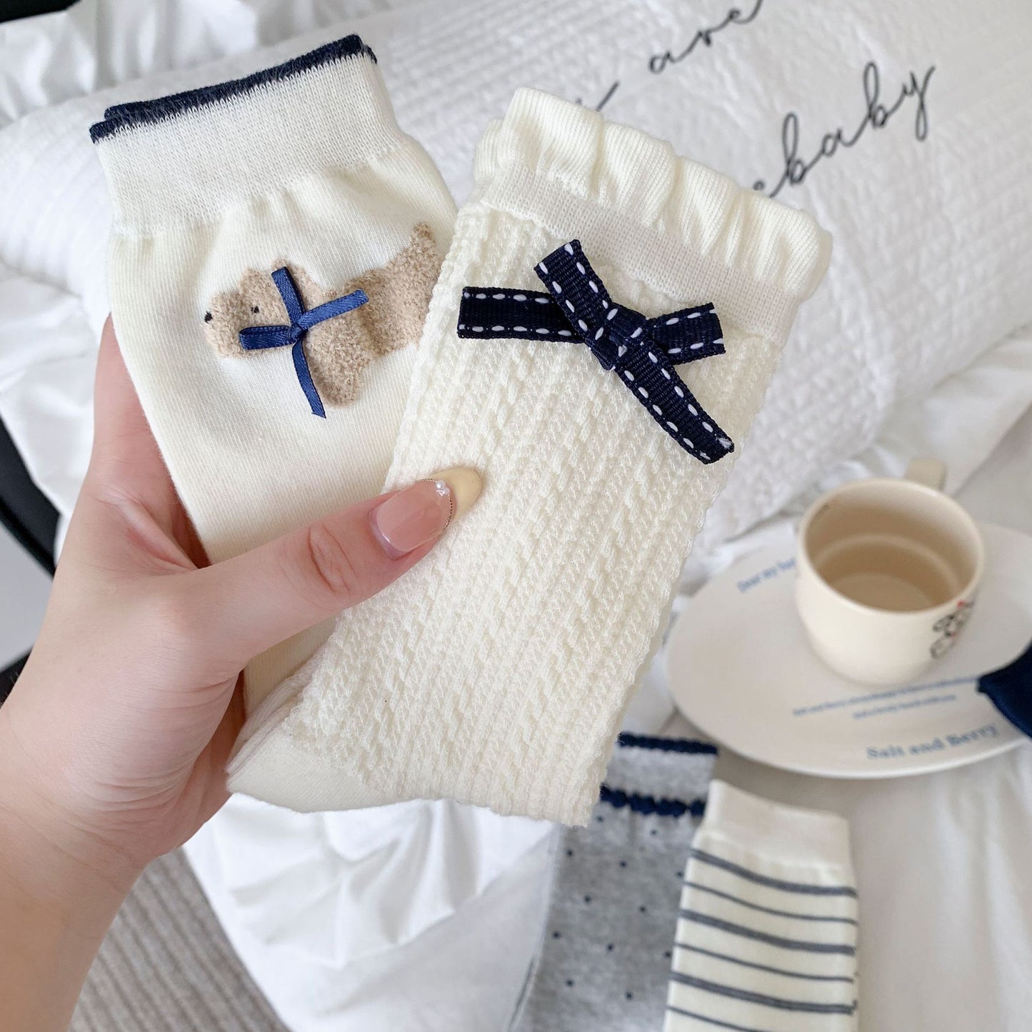 Elegant Cream&Navy Blue Crew Socks