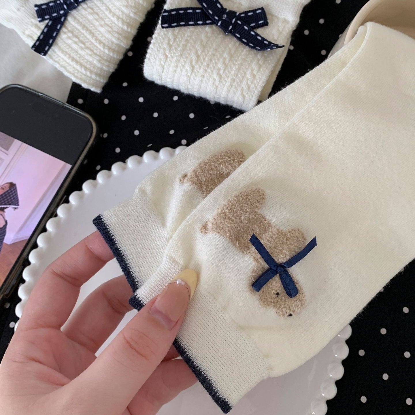 Elegant Cream&Navy Blue Crew Socks