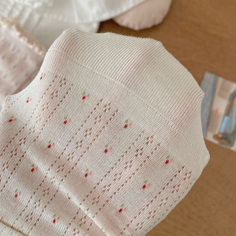 Ditsy Dot Ruffled Summer Ankle Socks