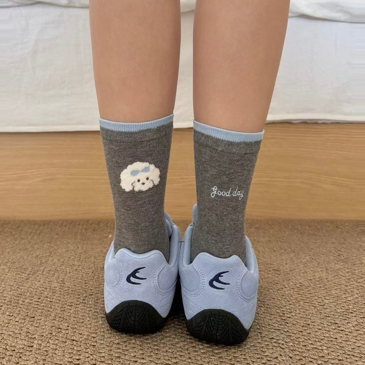 Apple Puppy Embroidery Crew Socks