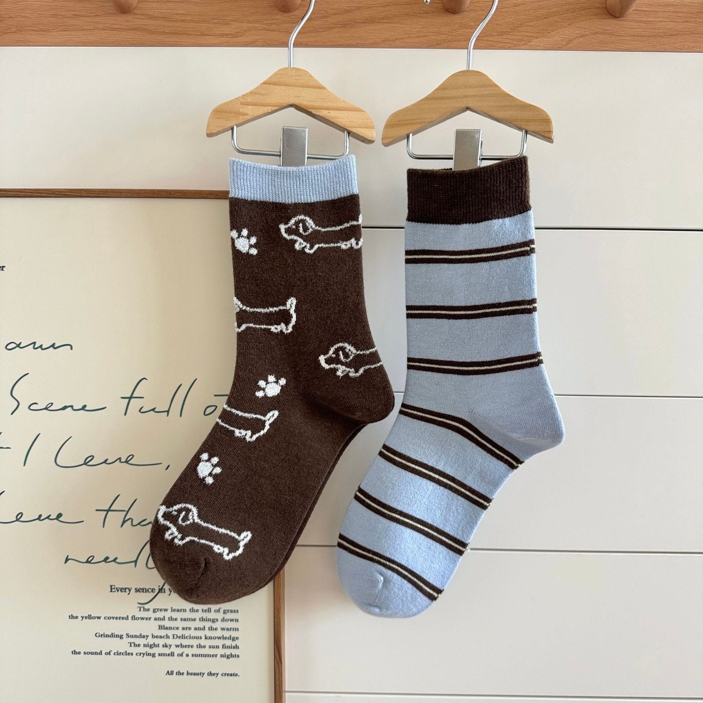 Dachshund & Bone Knit Crew Socks