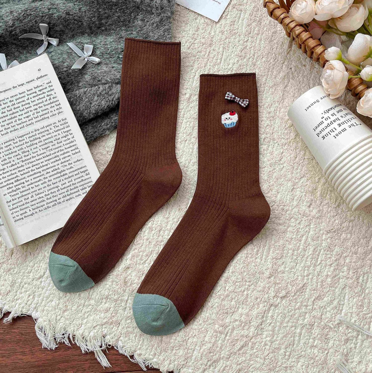Bear Embroidered Delicate Bow Socks
