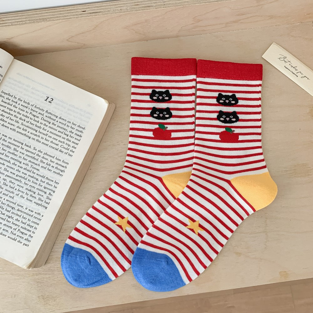 Playful Cartoon Cat Knit Crew Socks