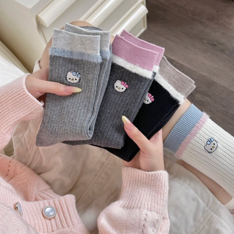 Kitty Fuzzy Trim Crew Socks