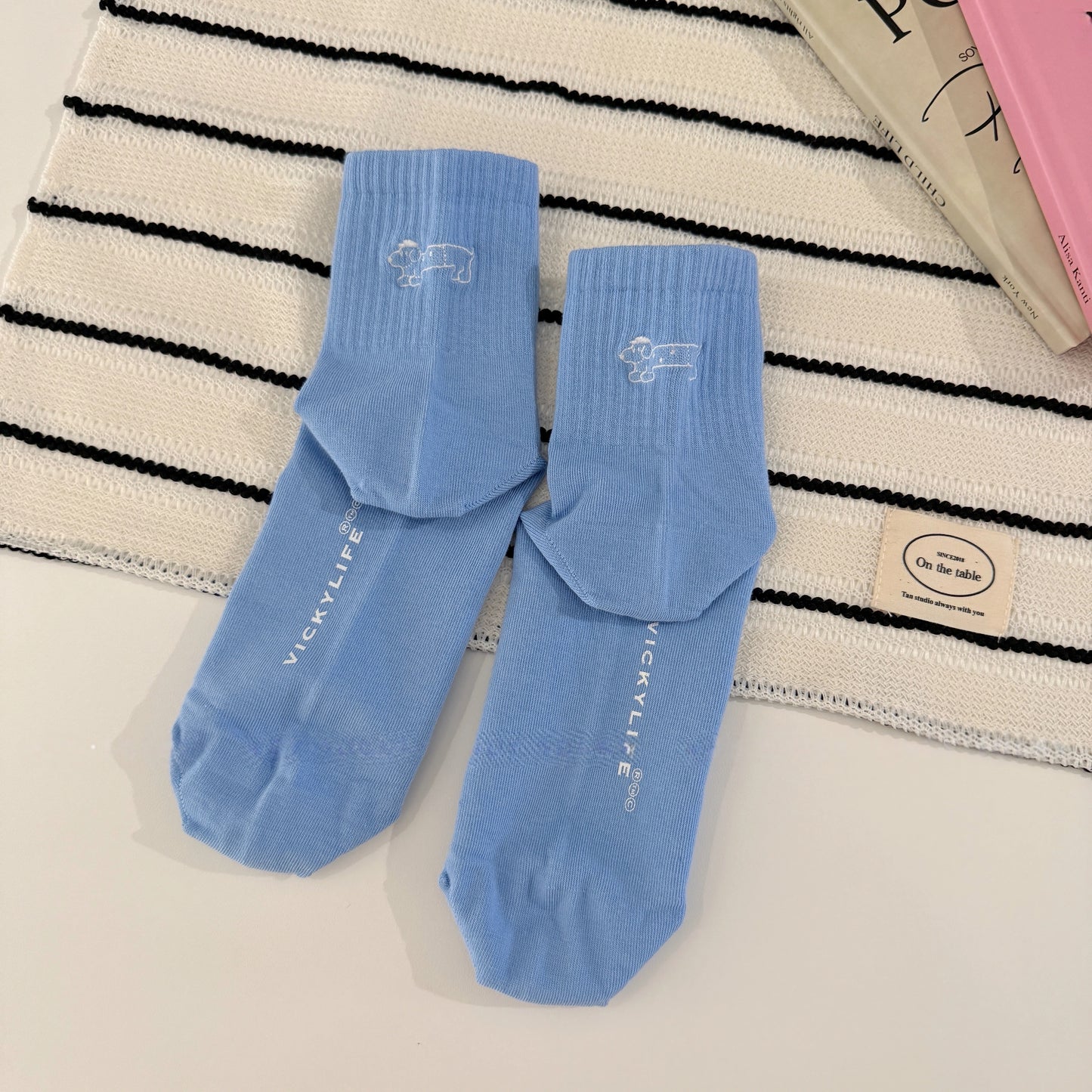 Spring Minimalist Puppy Crew Socks