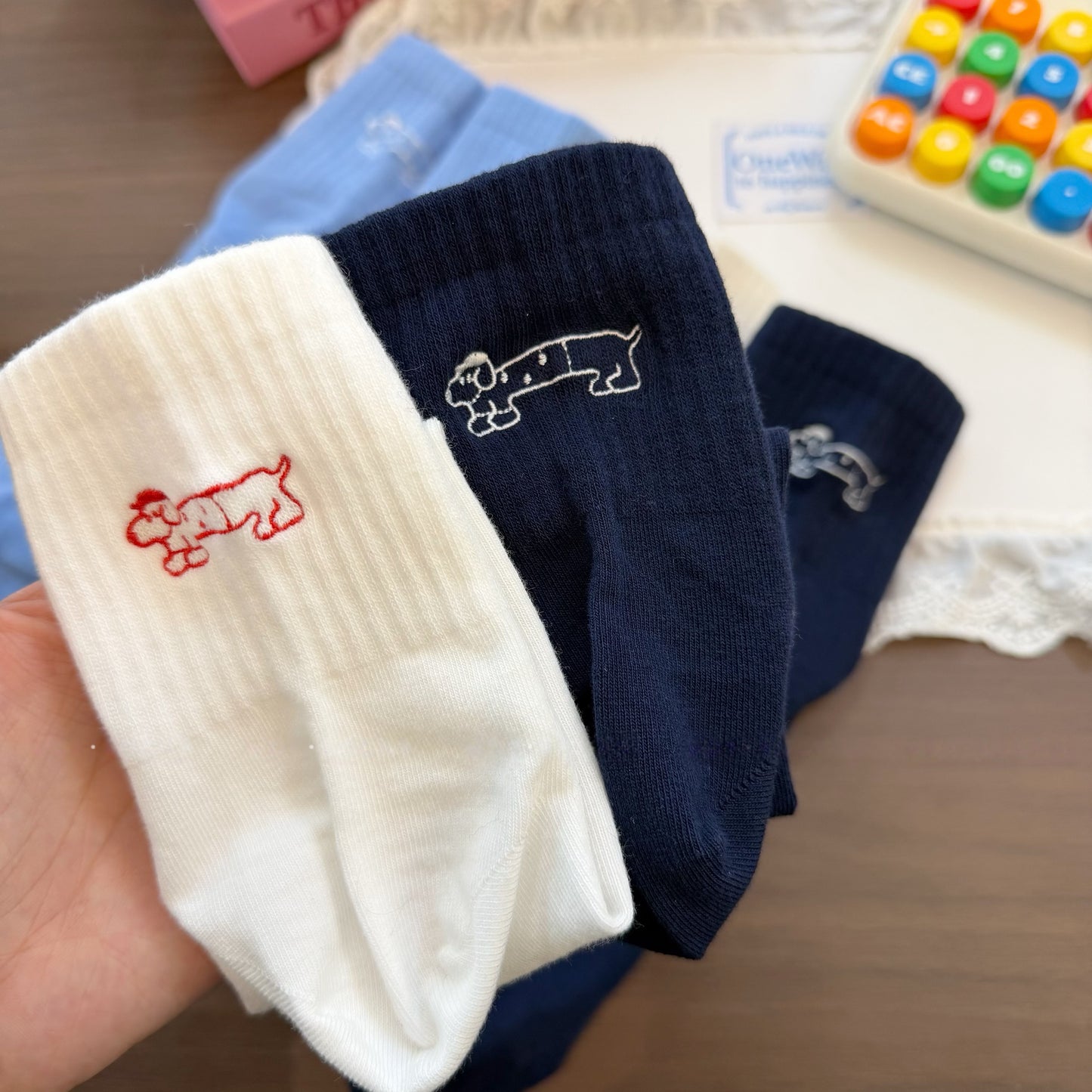 Spring Minimalist Puppy Crew Socks