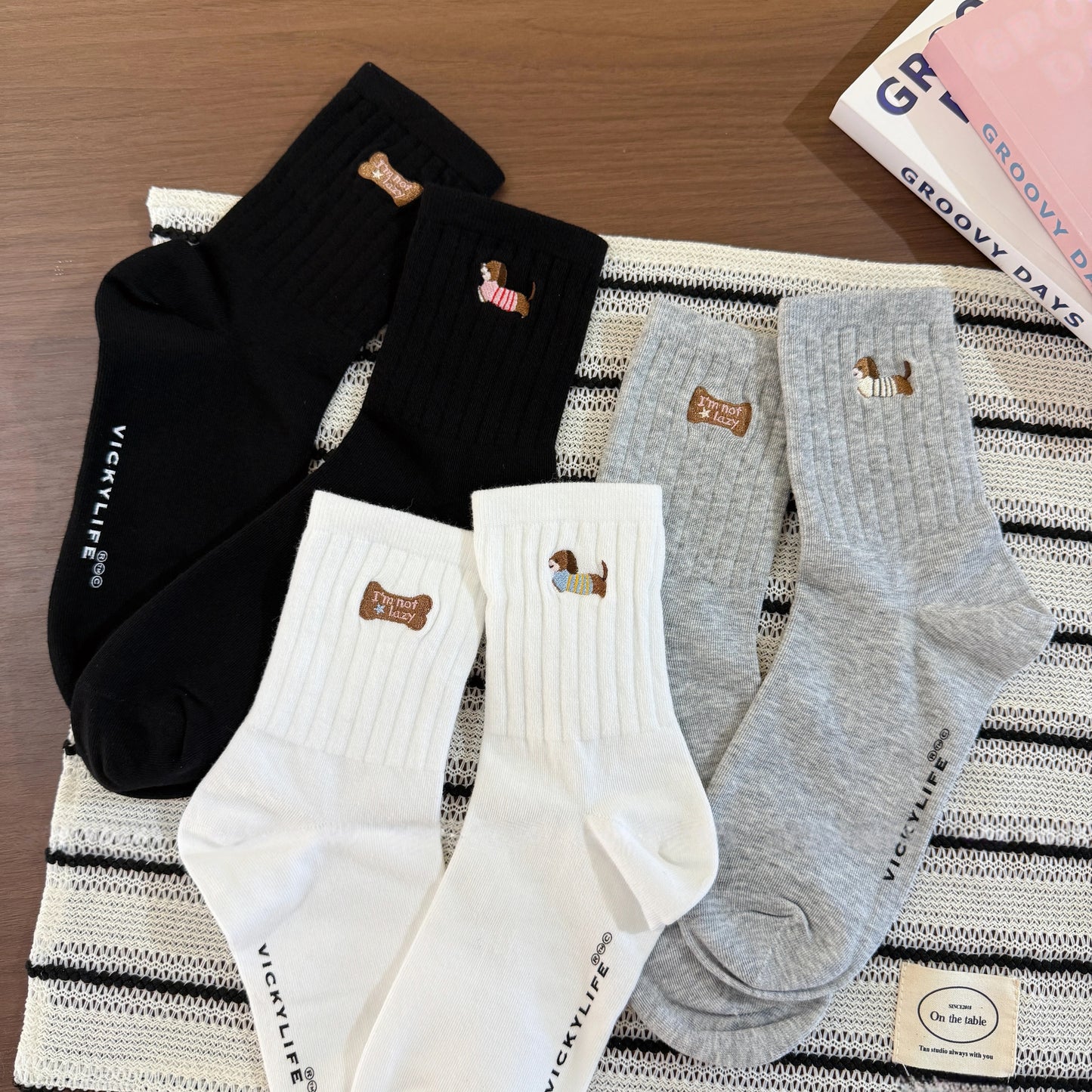 Not Lazy Puppy Quarter Socks