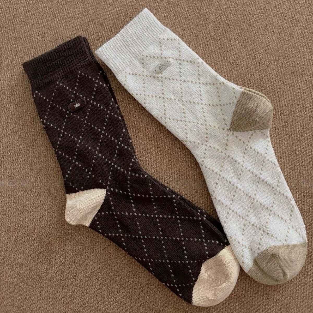 Argyle Pattern Women's Crew Socks - SocksParty