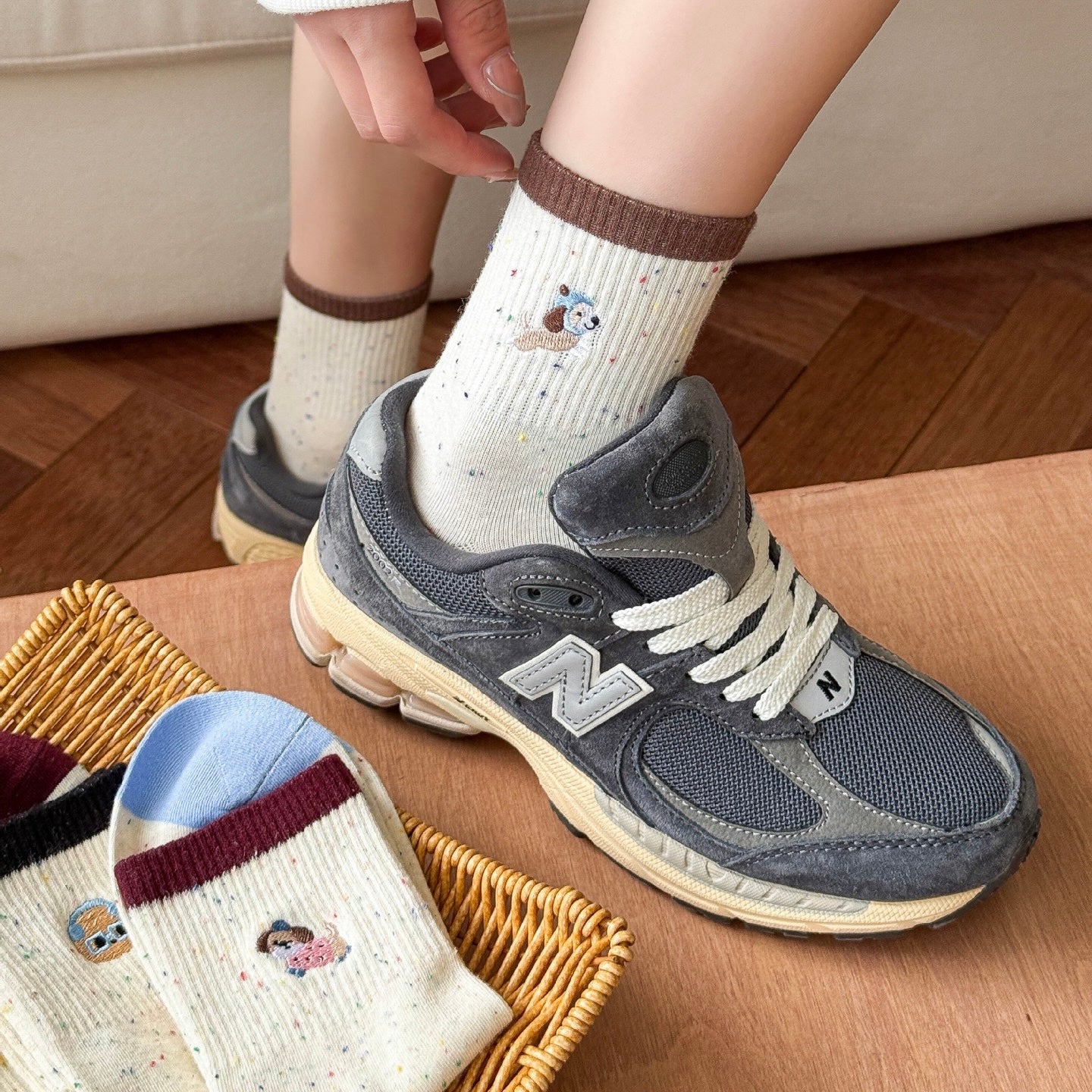 Puppy Embroidered Quarter Socks